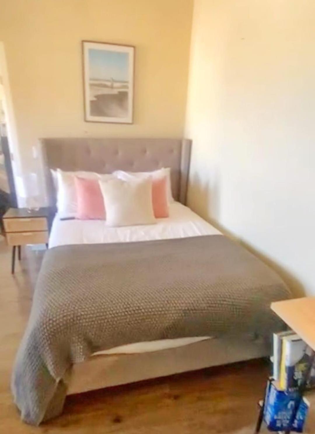 Huge And Modern 3 Bdr And 2 Bth Townhouse In La!